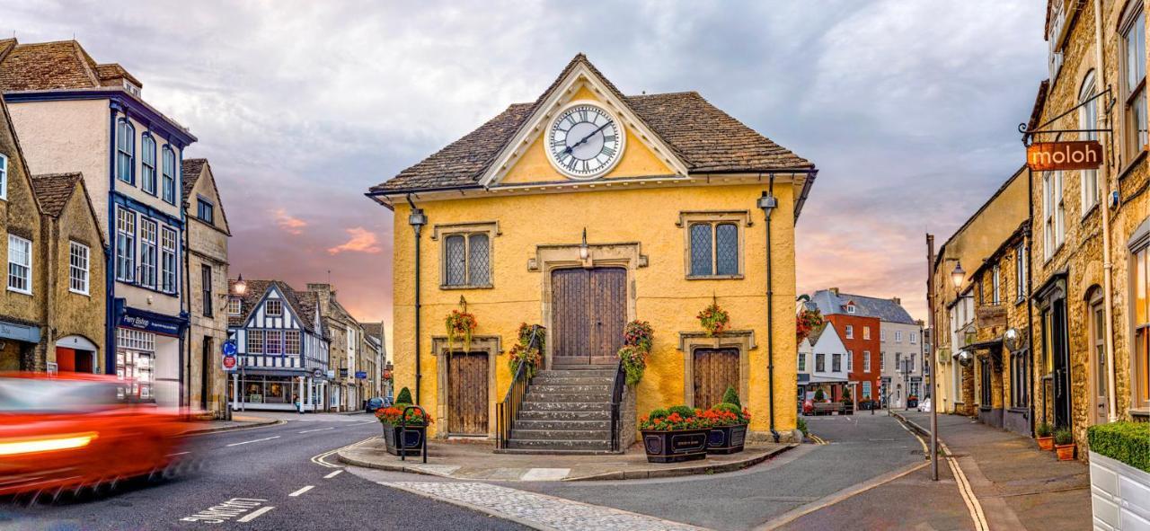 2 The Old Stables Villa Tetbury Exterior foto
